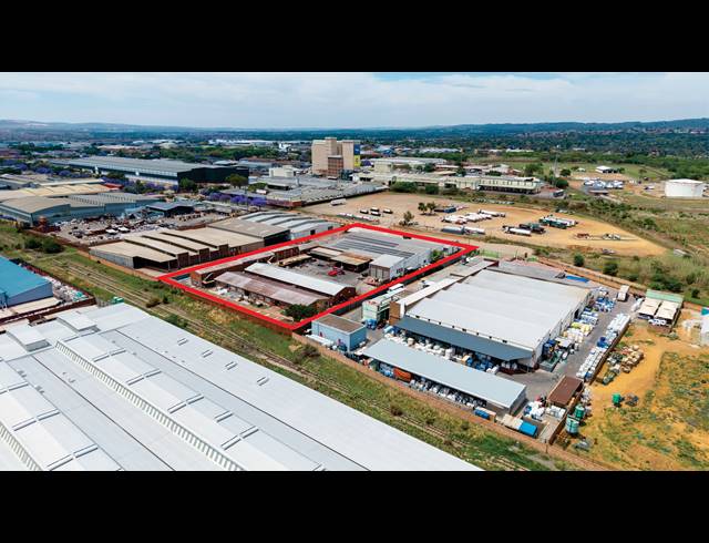 5,500M² BUILDING FOR SALE IN WALTLOO